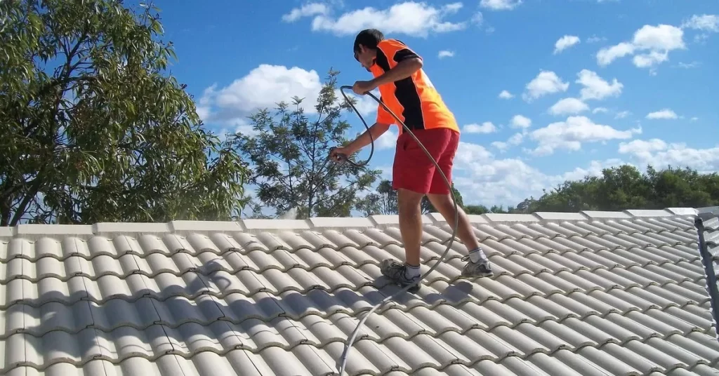 painting the roof tiles in sydney