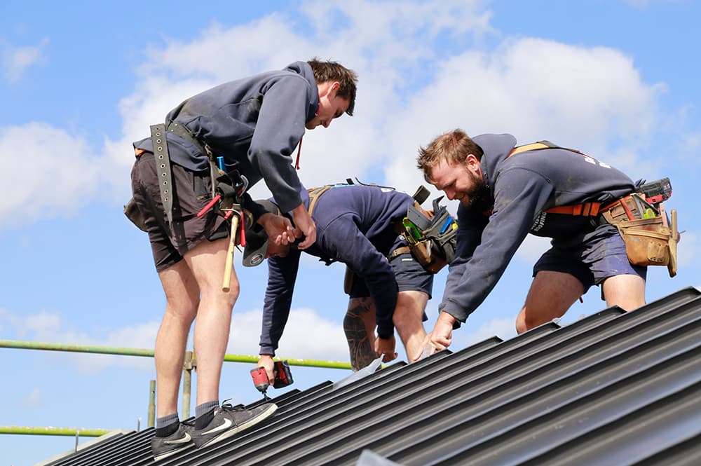 metal roof install team
